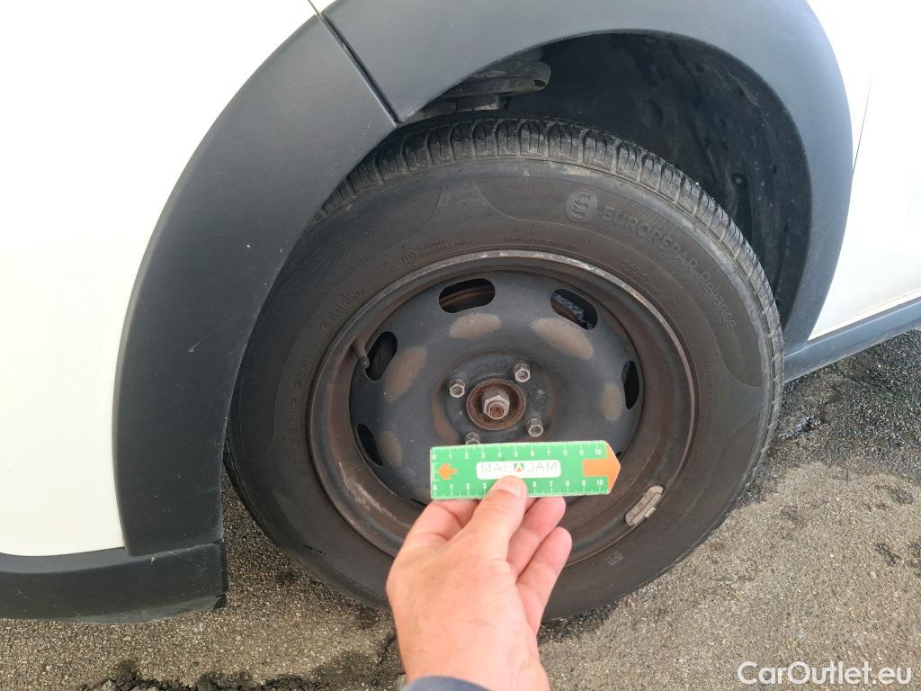  Citroen  C3  Feel 1.2 PureTech 70CV BVM5 E6dT #35