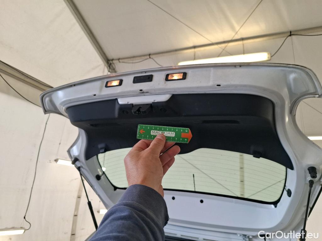  Citroen  C3  Feel 1.2 PureTech 70CV BVM5 E6dT #26