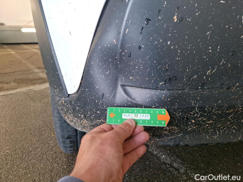  Citroen  C3  Feel 1.2 PureTech 70CV BVM5 E6dT #3