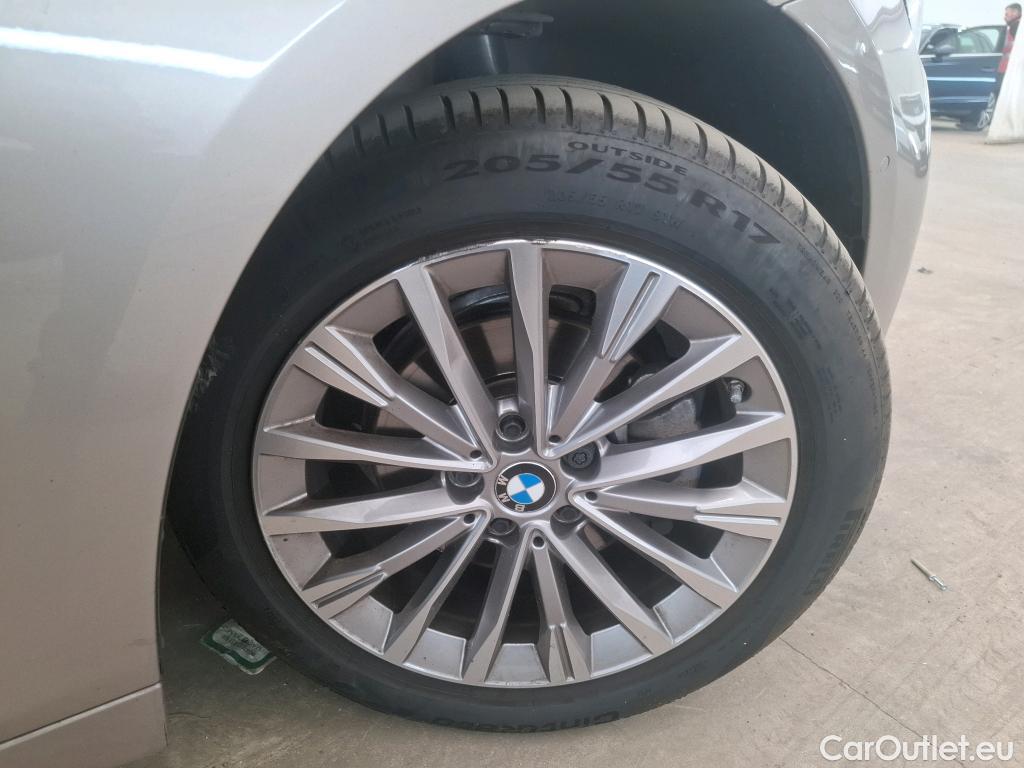  Bmw  Serie 2 Série 2 Active Tourer 216 d Luxury Line 1.5 115CV BVA7 E6d #52