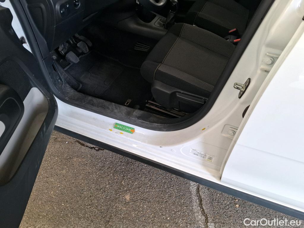  Citroen  C3  Feel 1.2 PureTech 70CV BVM5 E6dT #11