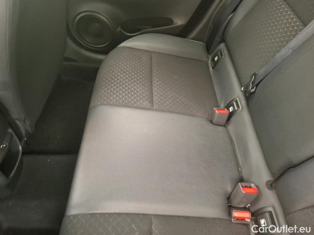  Nissan  Juke NISSAN   2019  5P  Crossover Hybrid 143 Business #30