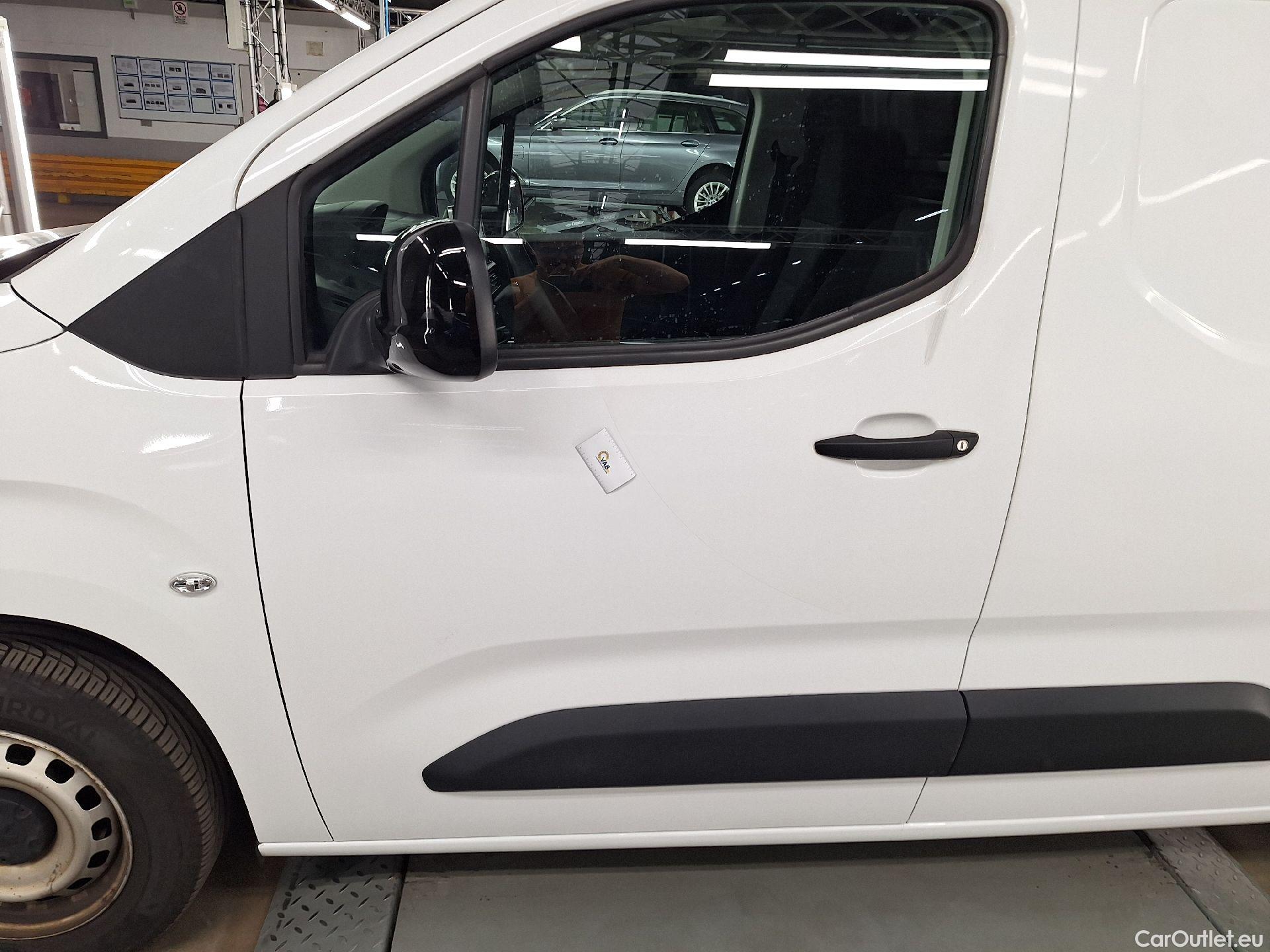  Peugeot  Partner Peugeot, _ '18, Peugeot  1.5 BlueHDi L1 Light 75kW Premium  #6