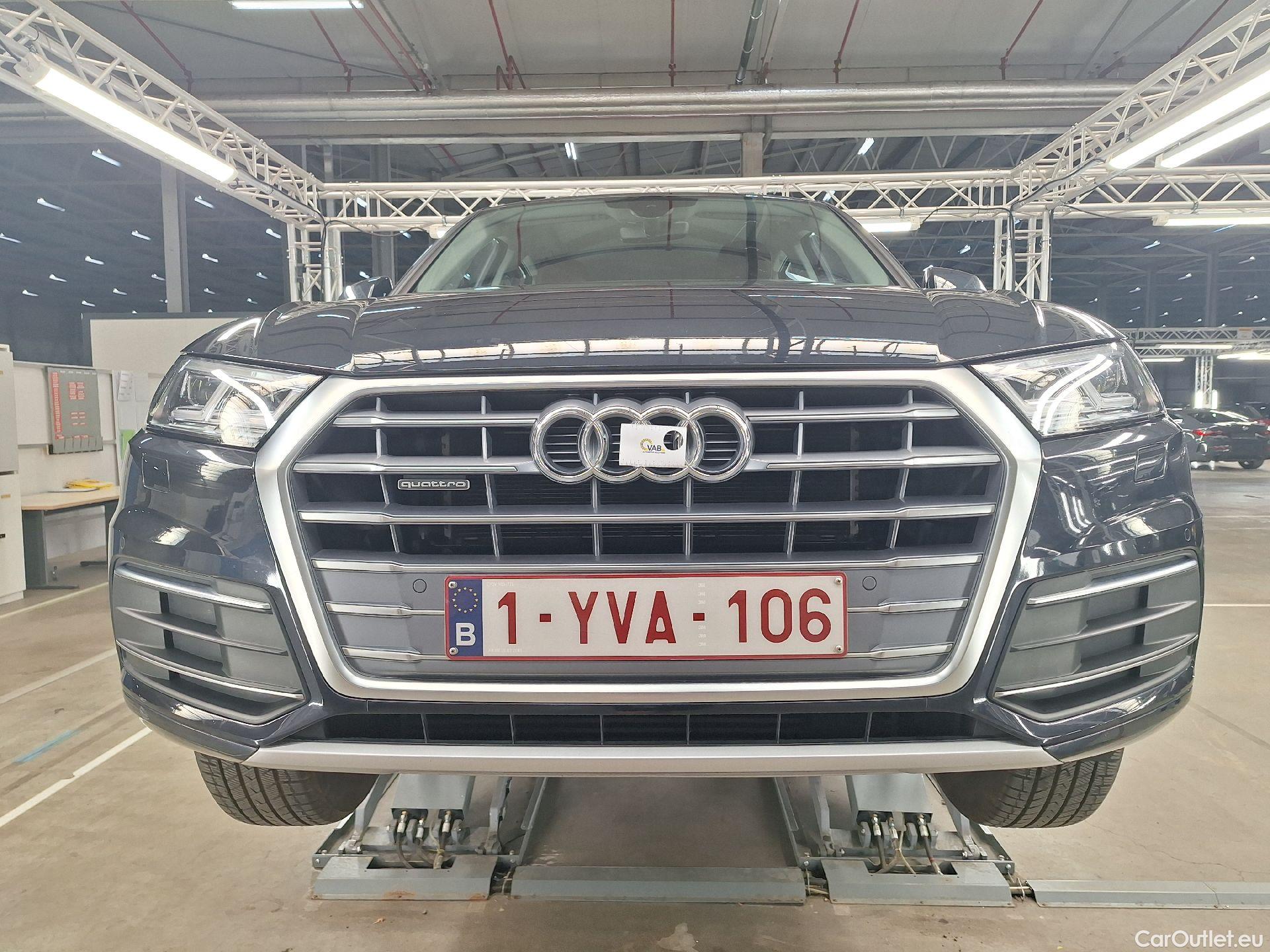  Audi  Q5 Audi,  '16, Audi  Sport 50 TFSi e S tronic quattro 5d #37