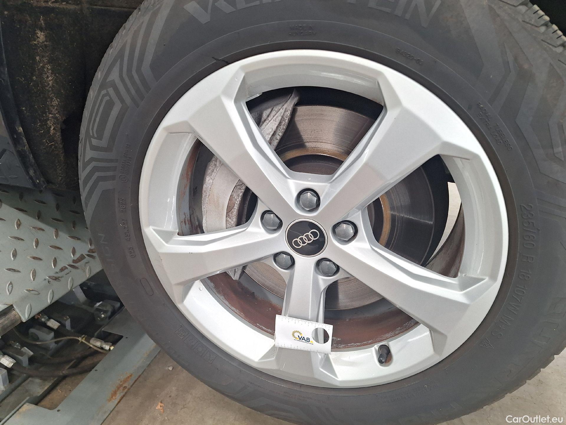  Audi  Q5 Audi,  '16, Audi  Sport 50 TFSi e S tronic quattro 5d #81