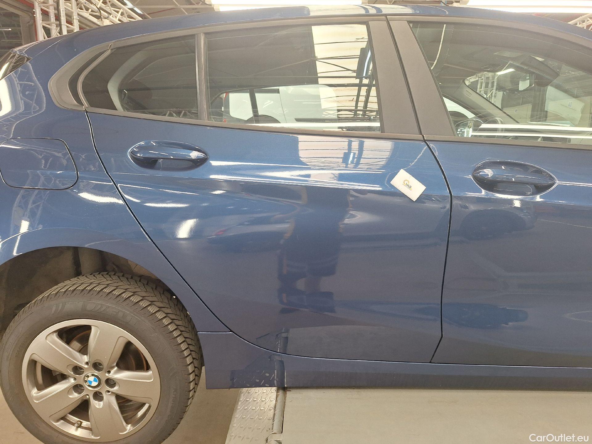  Bmw  Serie 1 BMW, 1-serie '19, BMW 1 Reeks Hatch 116d (85 kW) 5d #25