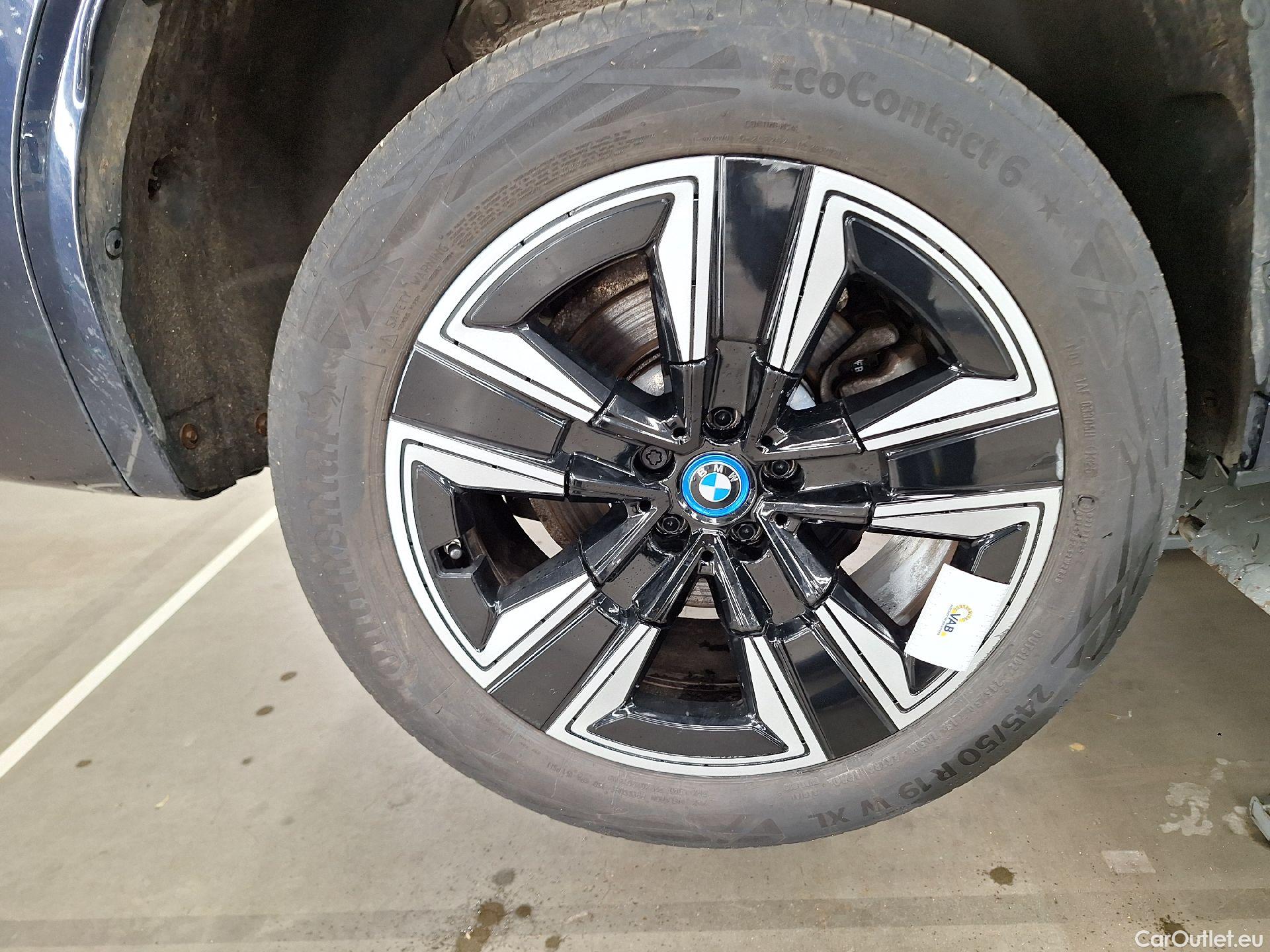  Bmw  iX3 BMW,  FL'21 BEV, BMW   5d #33