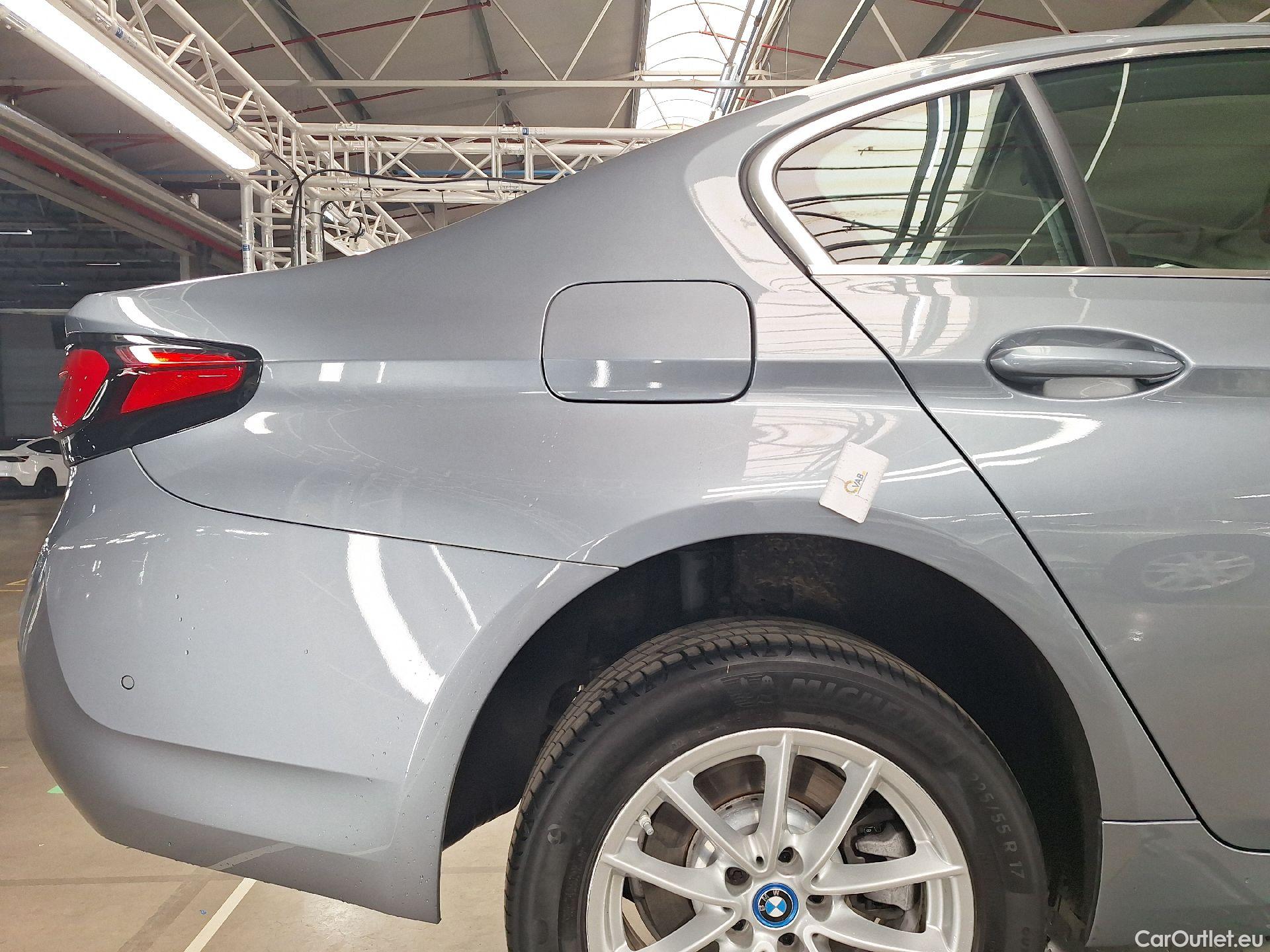  Bmw  Serie 5 BMW, 5-serie FL'20 PHEV, BMW 5 Reeks Berline 530e 200kW xDrive 4d #3