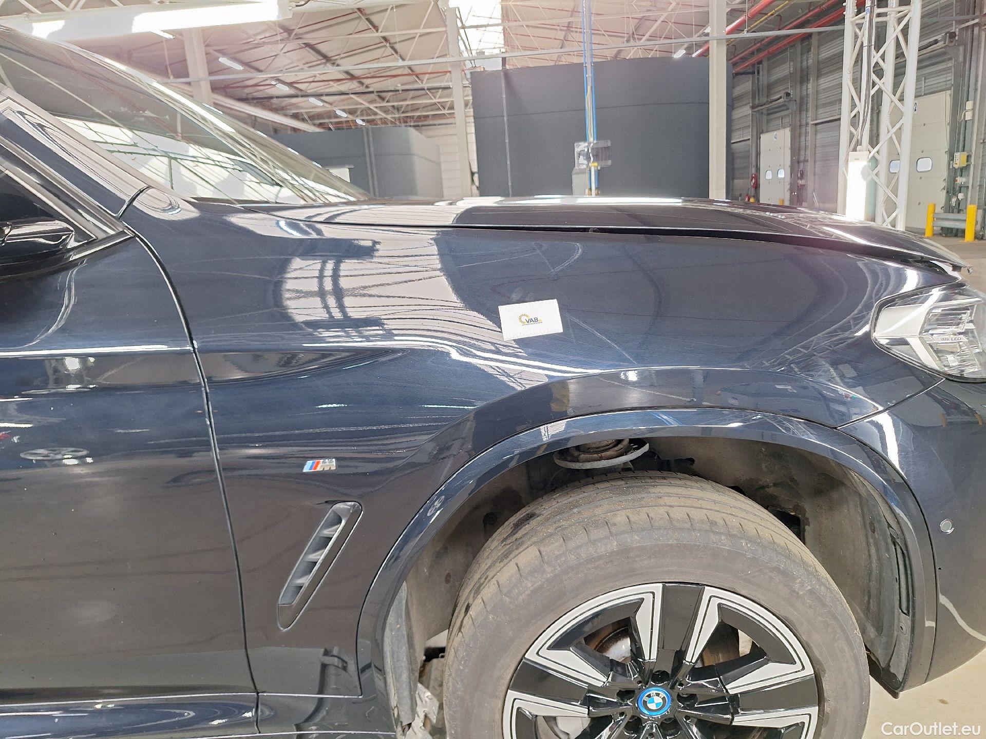  Bmw  iX3 BMW,  FL'21 BEV, BMW   5d #54