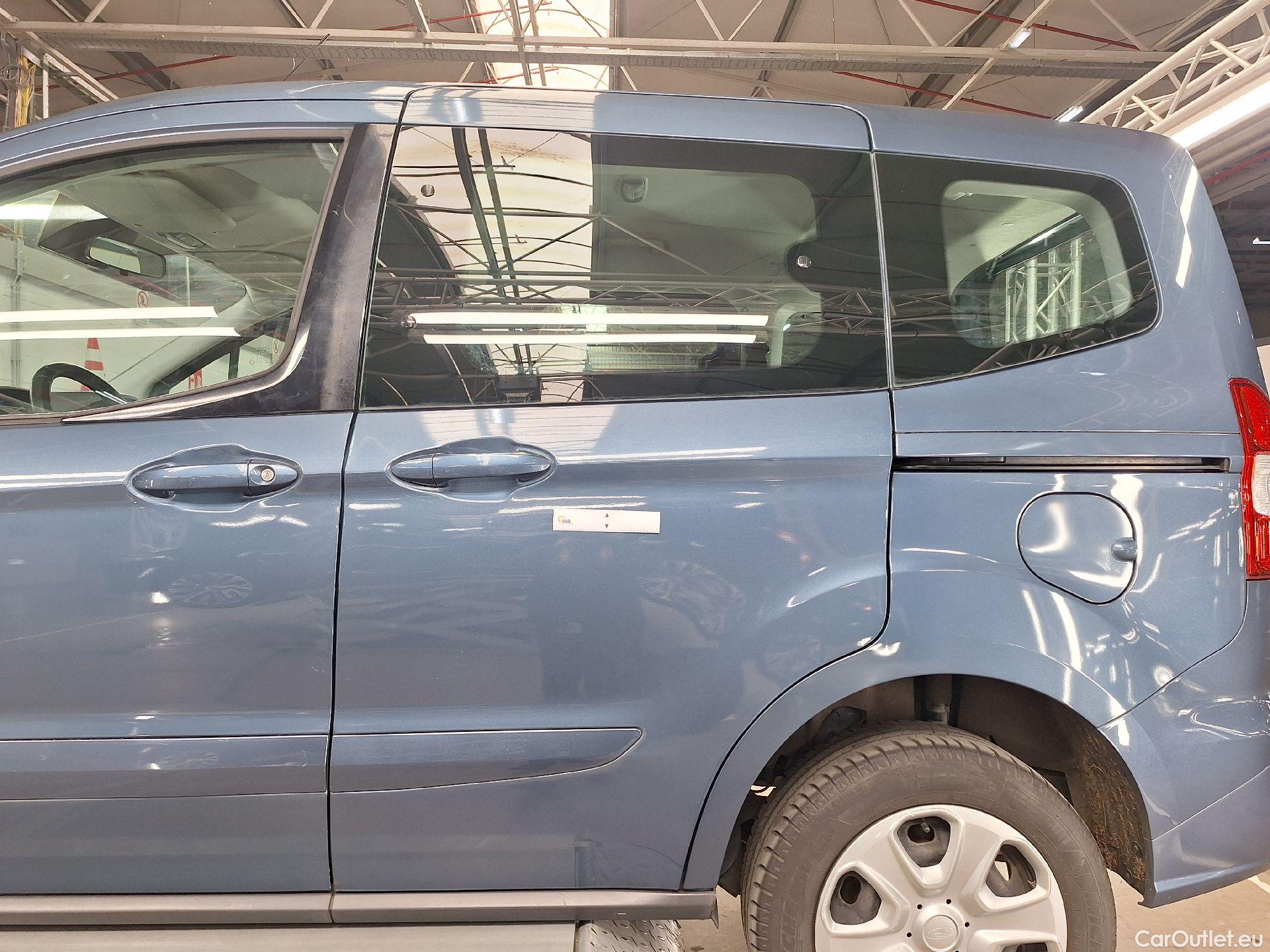  Ford  Tourneo Ford,  Courier '14, Ford  Courier 1.5 TDCi 75kW Trend 5d #71