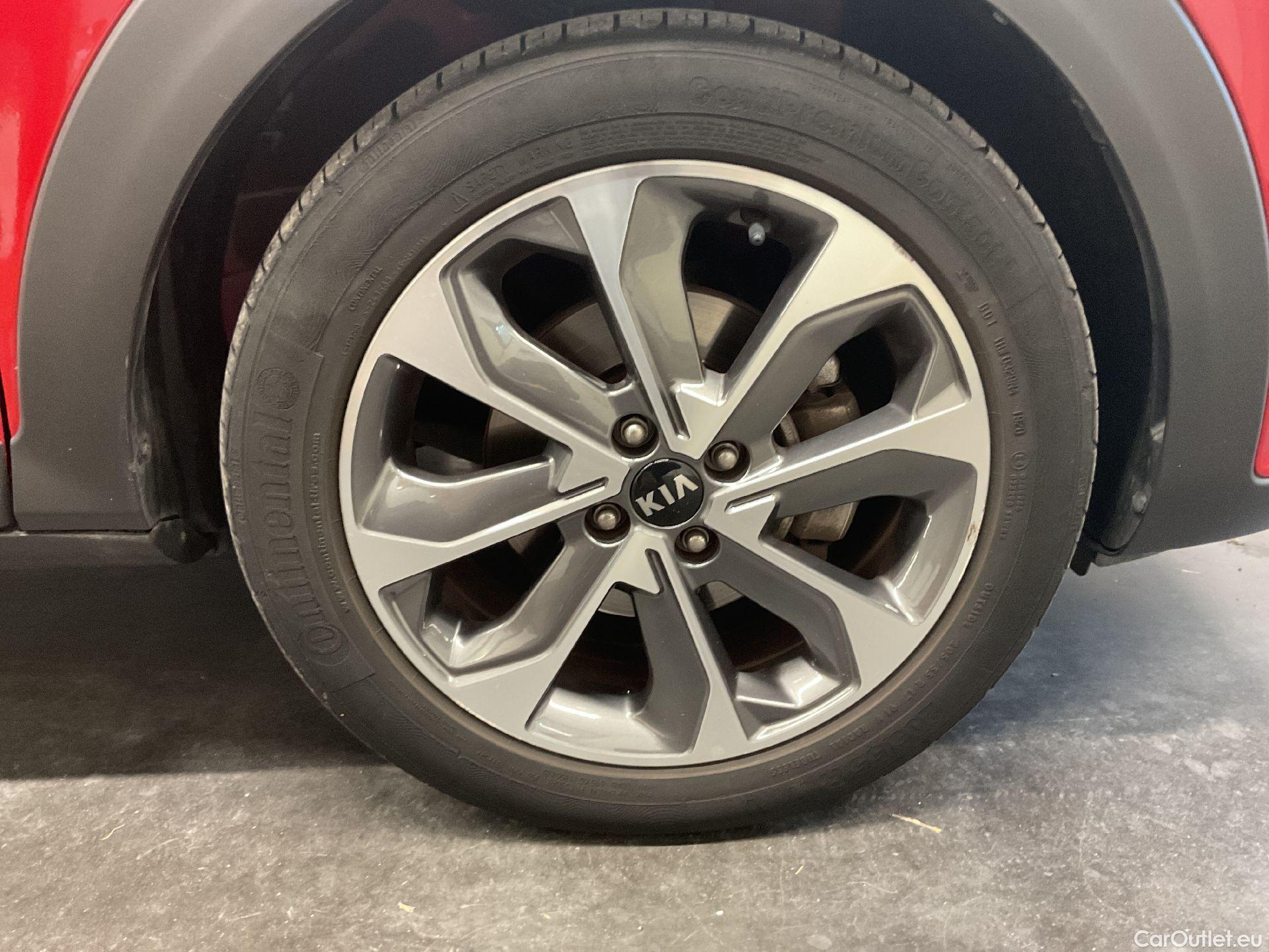  KIA  STONIC Kia,  FL'20, KIA  1.0 T 100 More 5d #20