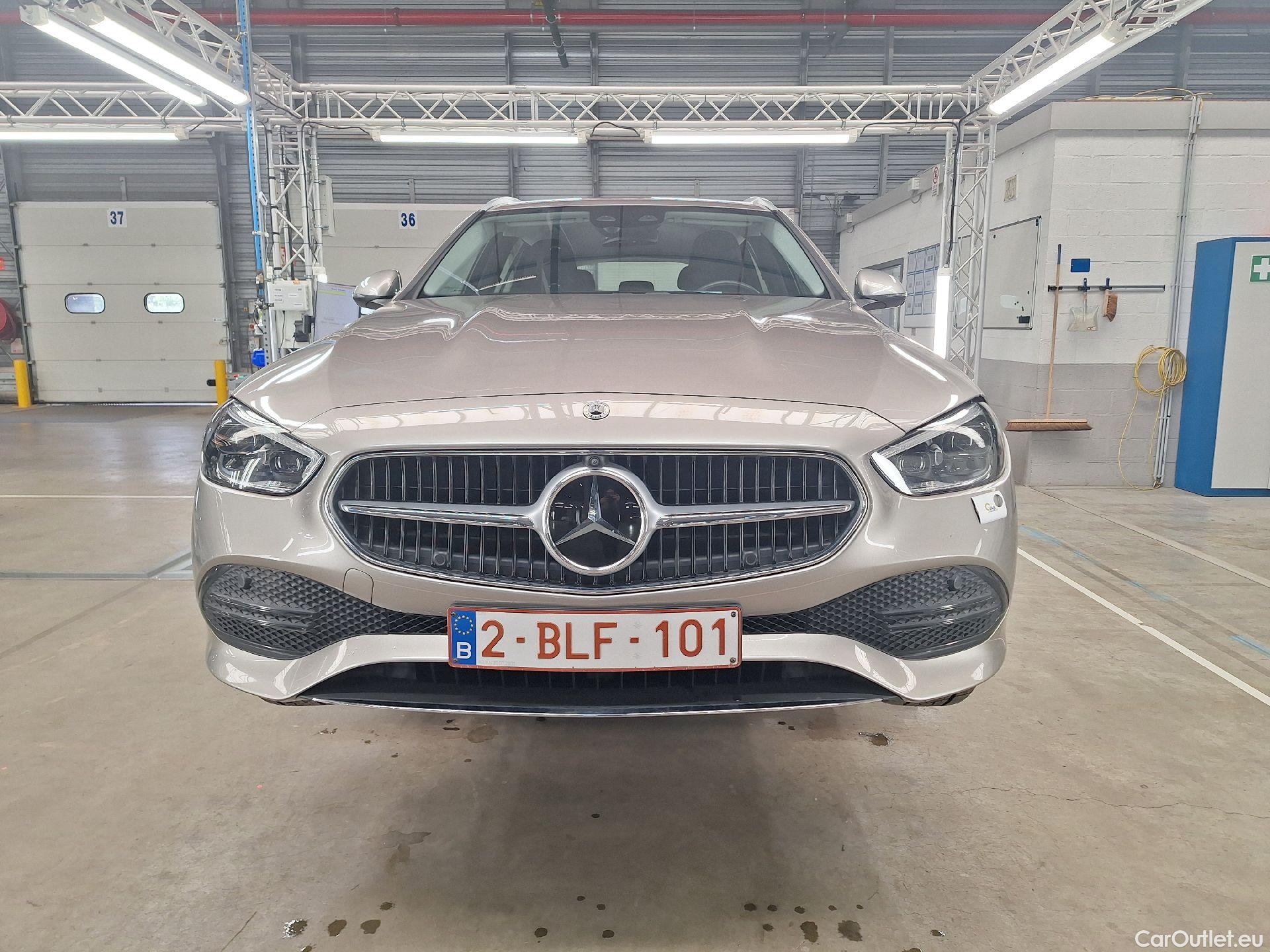  Mercedes  C-Klasse Mercedes, C-Class Break '21, Mercedes-Benz  Break C 220d Luxury Line 5d #9