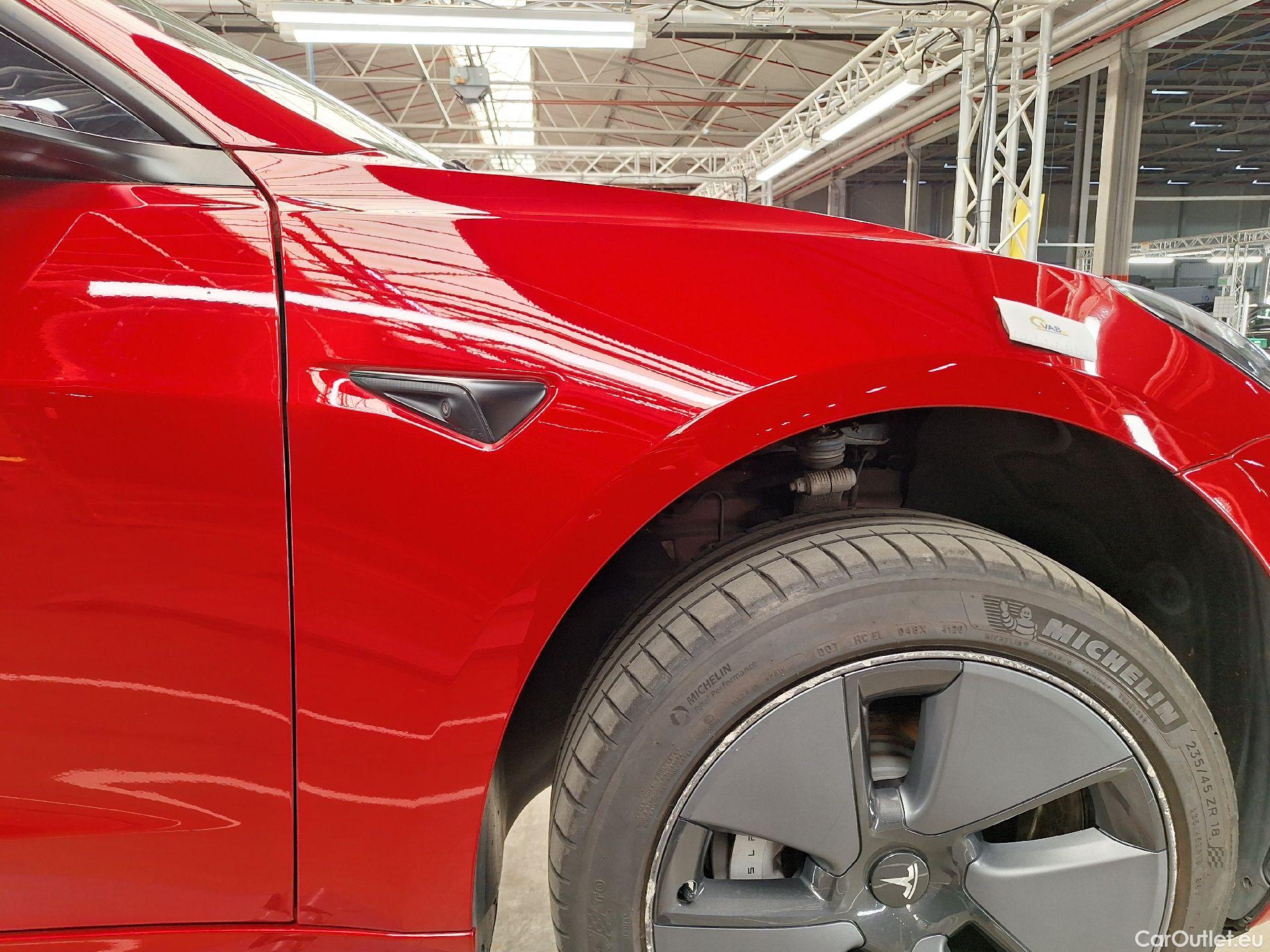  Tesla  Model 3 Tesla,  '18 BEV, Tesla  Standard RWD Plus 4d #16