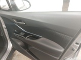  Toyota  C-HR Toyota  1.8 VVT i-Hybrid C-Lub Mono-Tone E-CVT 5d #32