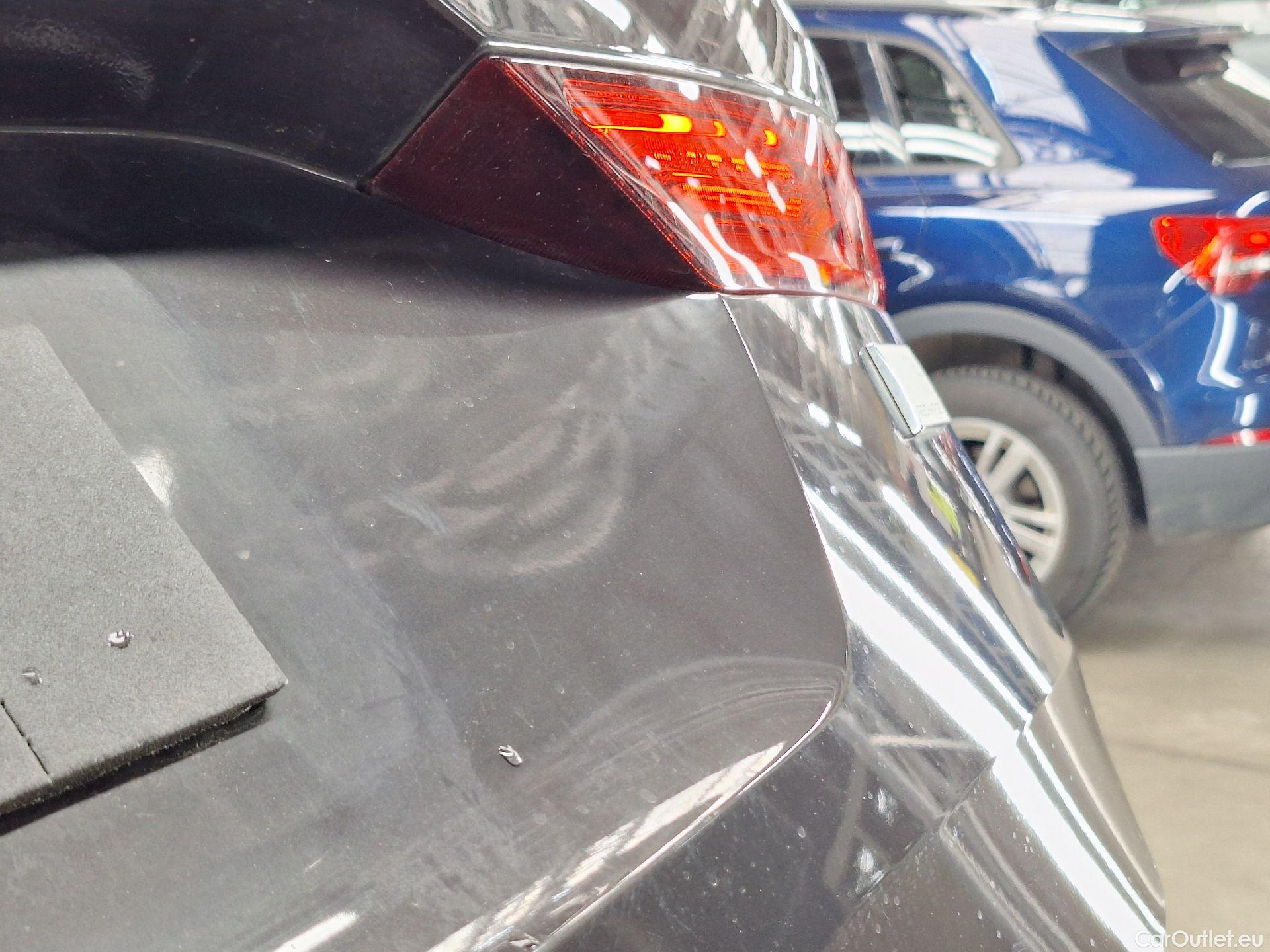  Volvo  XC60 Volvo,  FL'21 PHEV, Volvo  T6 PHEV 4x4 Inscription Expr. Aut. 5d #6