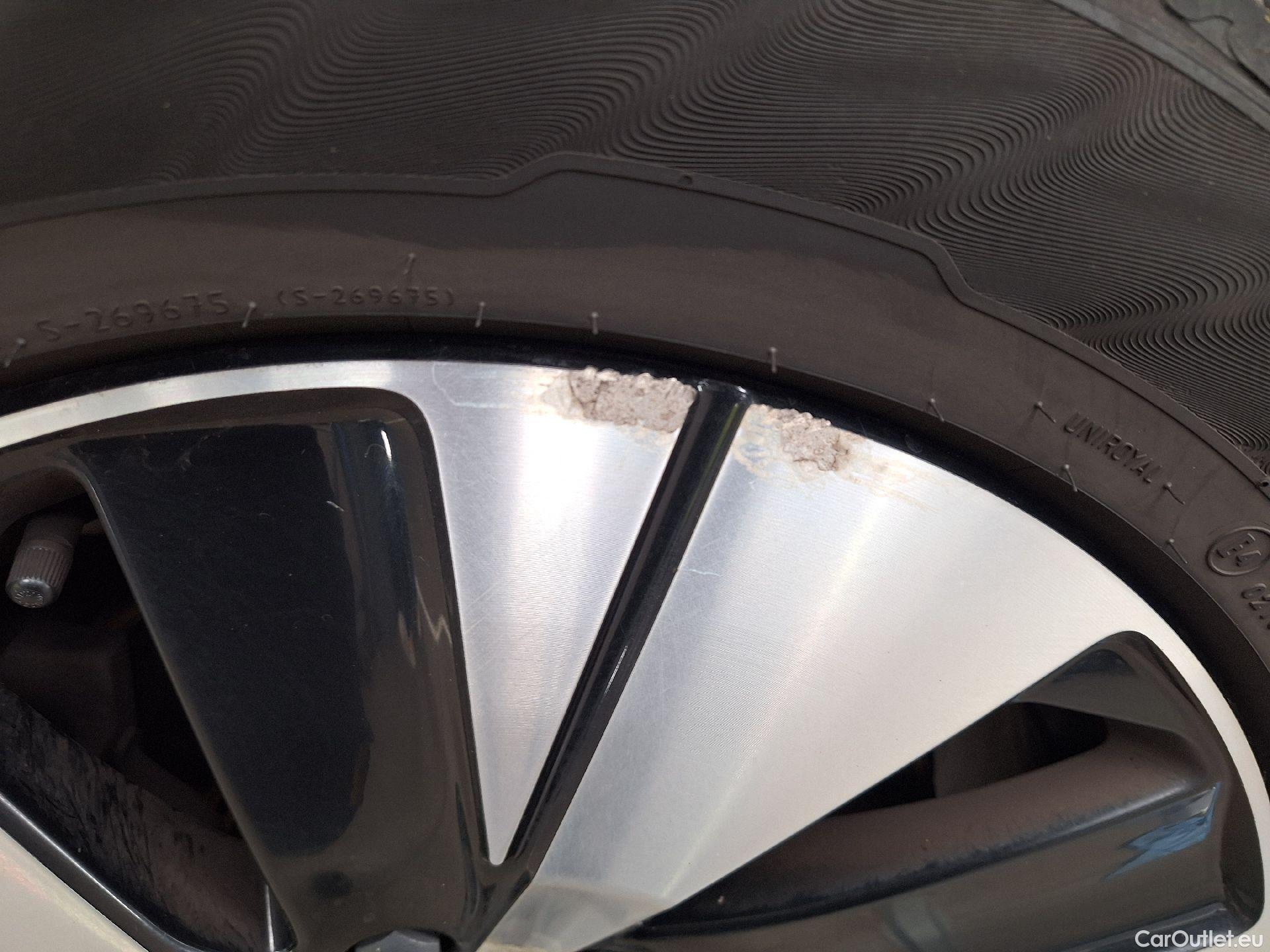  Volvo  XC 40 Volvo, XC40 '17, Volvo XC40 T4 Recharge Geartronic Inscription Expr #26