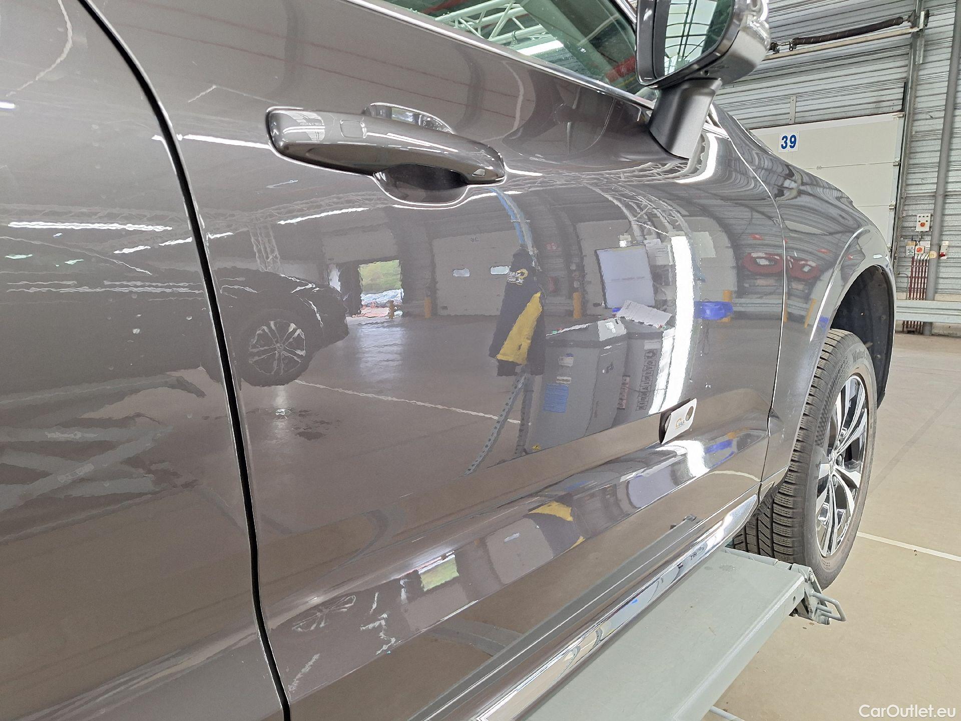  Volvo  XC60 Volvo,  FL'21 PHEV, Volvo  T6 PHEV 4x4 Inscription Expr. Aut. 5d #28