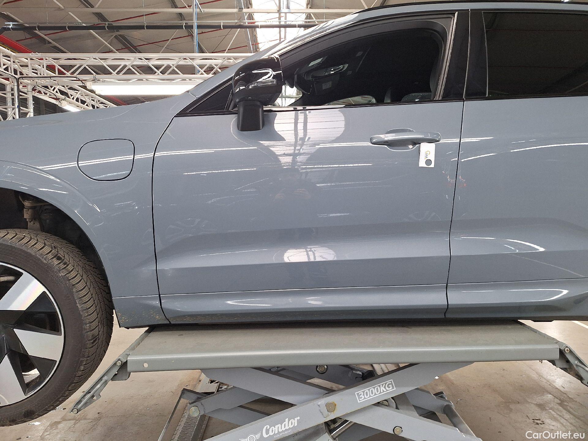  Volvo  XC60 Volvo,  FL'21 PHEV, Volvo  T6 PHEV 4x4 Ultimate Dark Aut. 5d #1