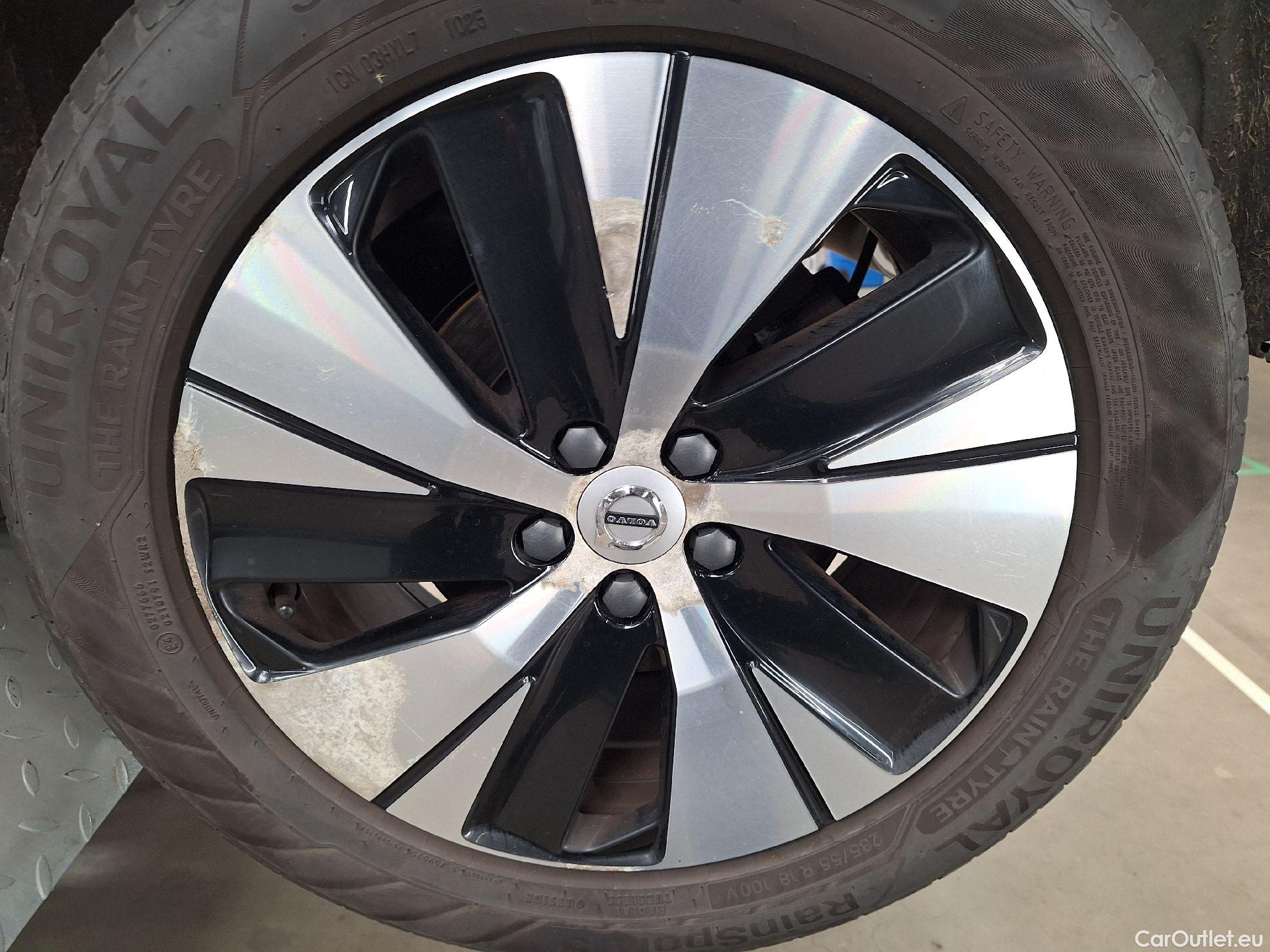  Volvo  XC 40 Volvo, XC40 '17, Volvo XC40 T4 Recharge Geartronic Inscription Expr #27