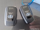  Toyota  C-HR TOYOTA  / 2019 / 5P / SUV 2.0H (184CV) E-CVT TREND #68