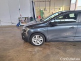  Renault  Clio RENAULT  / 2019 / 5P / BERLINA 1.6 HYBRID E-TECH 103KW BUSINESS #102