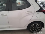  Toyota  Yaris TOYOTA  / 2020 / 5P / BERLINA HYBRID TREND MY21 #46