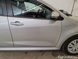  Toyota  Yaris TOYOTA  / 2020 / 5P / BERLINA HYBRID BUSINESS MY20 #54
