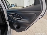  Toyota  Yaris TOYOTA  / 2020 / 5P / BERLINA HYBRID BUSINESS MY20 #113