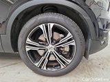  Volvo  XC 40 VOLVO XC40 / 2017 / 5P / SUV T4 PLUG-IN HYBRID AUTO RECH INSCRIP EXPR #17