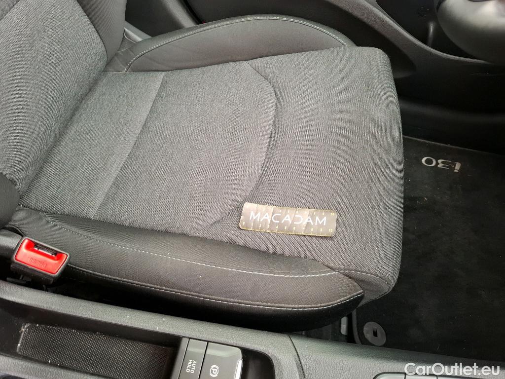  Hyundai  i30 HYUNDAI  Sport Wagon / 2020 / 5P / Break 1.0 T-GDI 120 DCT-7 MHEV CREATIVE SW #20