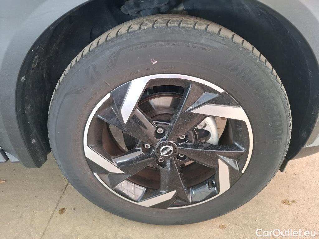  Nissan  Juke NISSAN  2019  5P  Crossover Hybrid 143 Business #17