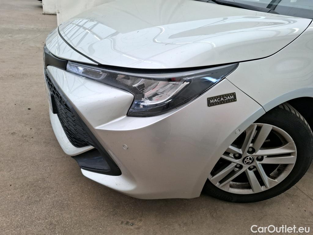  Toyota  Corolla TOYOTA  / 2018 / 5P / Berline Hybride 122h Dynamic Business Beyond Zer #6