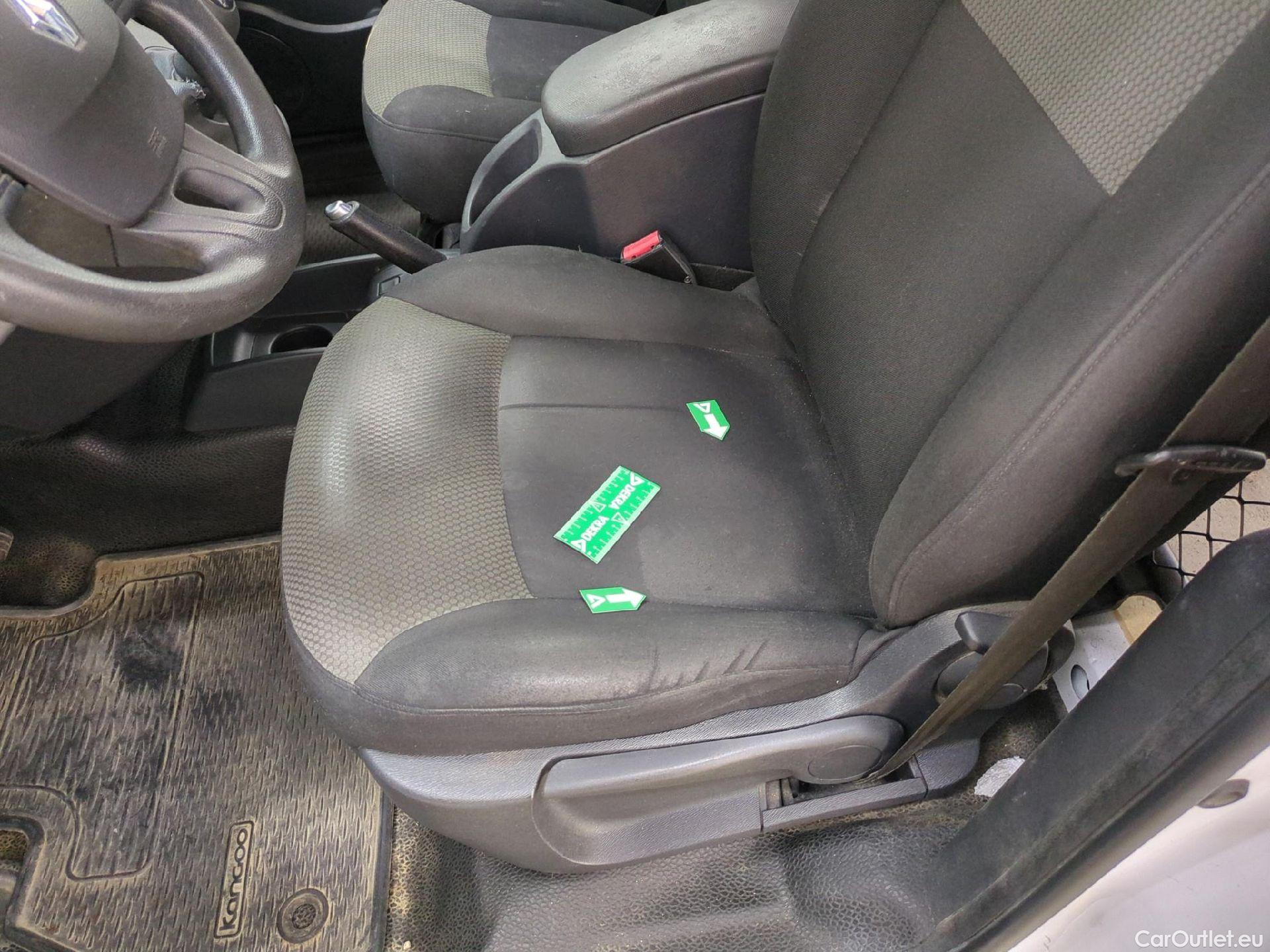  Renault  Kangoo  Express Extra (Série Spéciale) 1.5 dCi 75CV BVM5 E6 #18