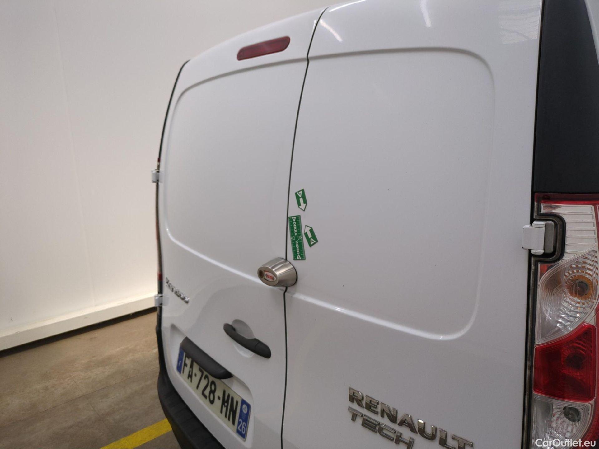  Renault  Kangoo  Express Extra (Série Spéciale) 1.5 dCi 75CV BVM5 E6 #23