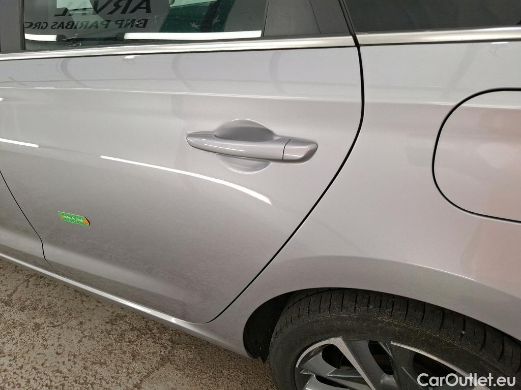  Hyundai  i30 HYUNDAI  Sport Wagon  2020  5P  Break 1 0 T GDI 120 MHEV I MT CREATIVE SW #7