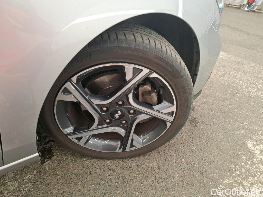  Hyundai  i30 HYUNDAI  / 2020 / 5P / Break 1.0 T-GDI 120 MHEV DCT-7 N LINE SW #1