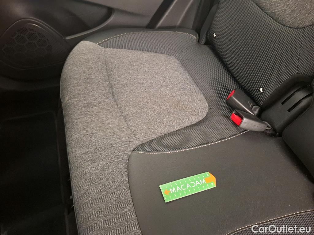  Renault  Captur  Intens 0.9 TCe 90CV BVM5 E6 #10