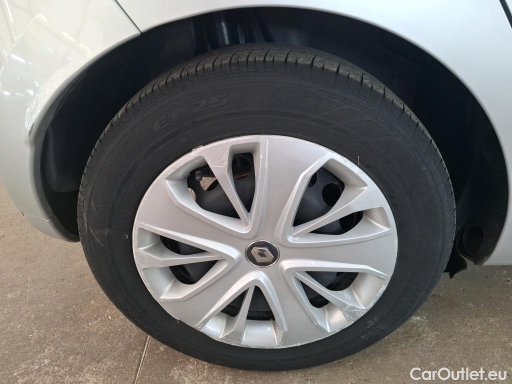  Renault  Clio  IV Trend 1.5 #19