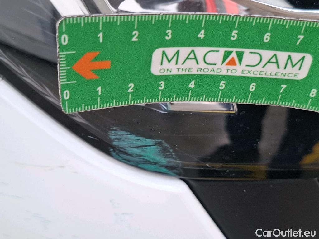  Peugeot  208  Premium 1.5 HDi 100CV BVM6 E6d #49