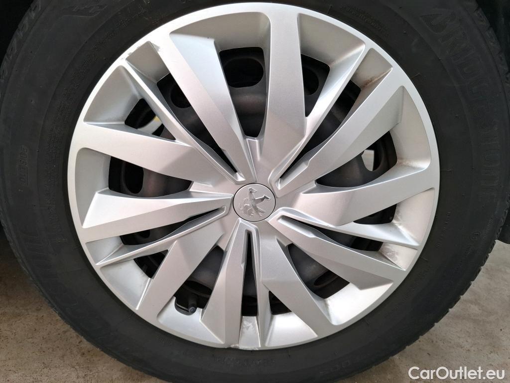  Peugeot  208  Premium 1.5 HDi 100CV BVM6 E6d #51