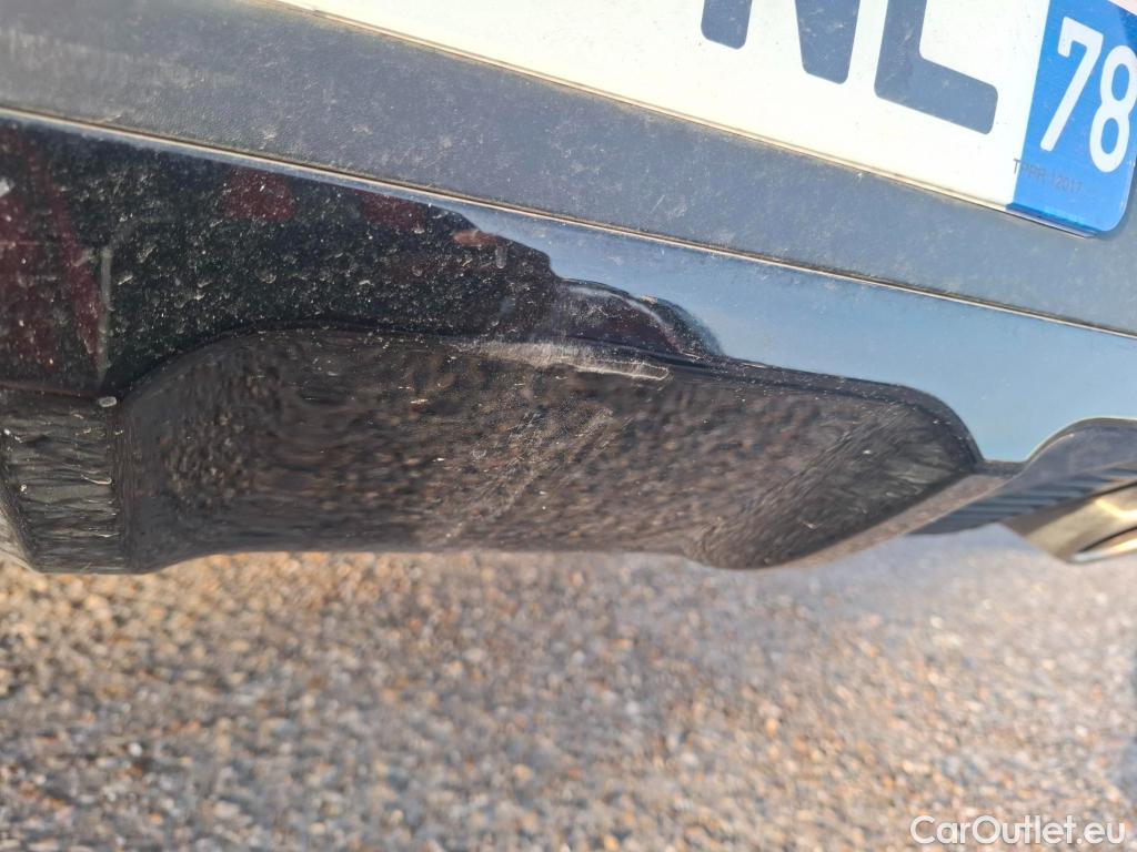  Citroen  C4 CITROEN  X / 2022 / 4P / Berline PureTech 130 S&S EAT8 Feel Pack #20