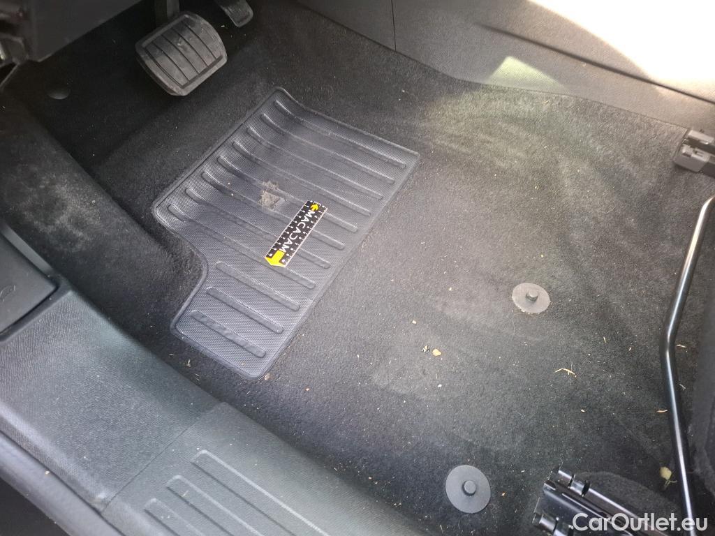  Citroen  C4 CITROEN  X / 2022 / 4P / Berline PureTech 130 S&S EAT8 Feel Pack #25
