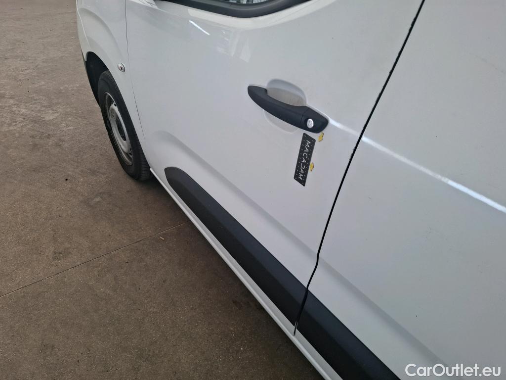  Citroen  Berlingo  Fourgon Club M 650 1.5 BlueHDi 100CV BVM6 E6d #40
