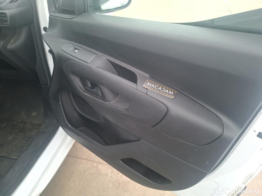  Citroen  Berlingo  Fourgon Club M 650 1.5 BlueHDi 100CV BVM6 E6d #22