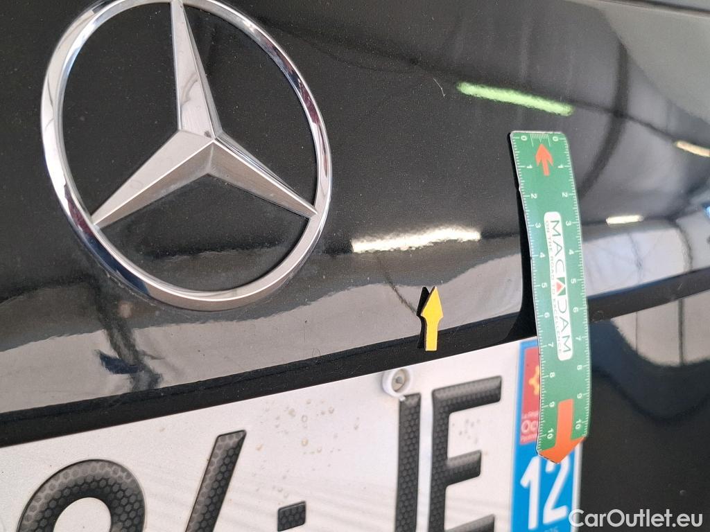  Mercedes  GLB MERCEDES-BENZ  / 2019 / 5P / SUV  200 d Business Line #10