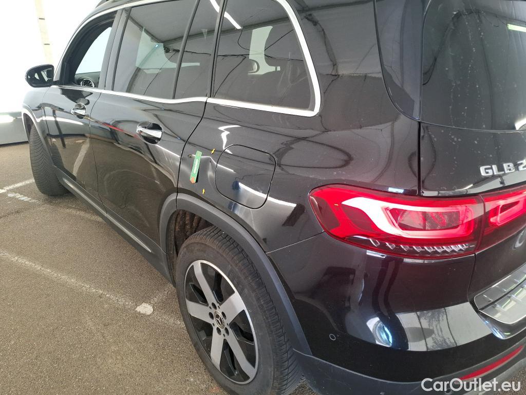  Mercedes  GLB MERCEDES-BENZ  / 2019 / 5P / SUV  200 d Business Line #1