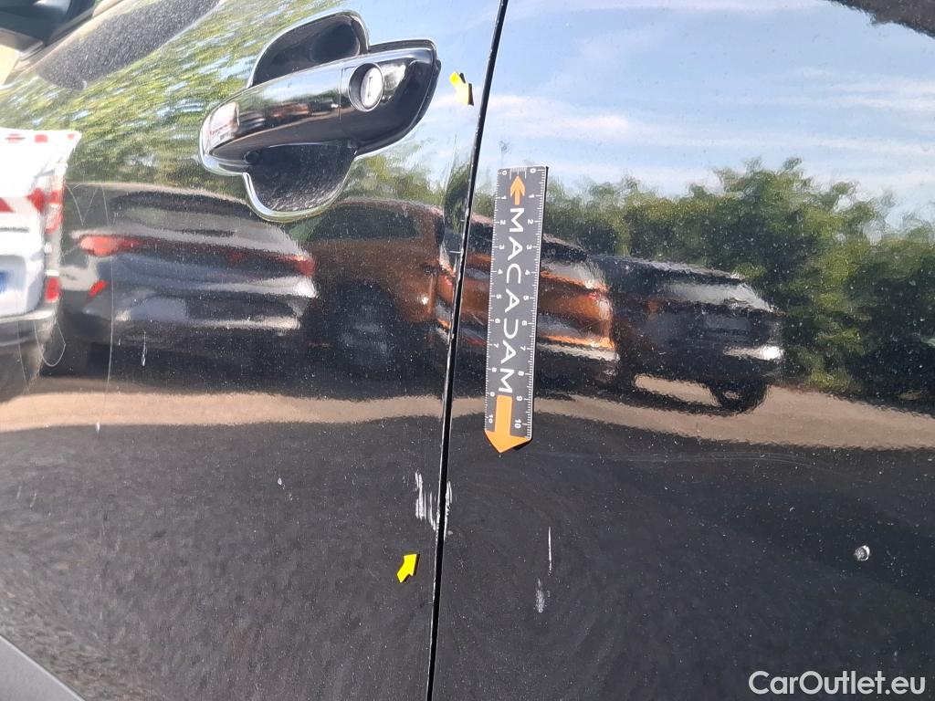  Citroen  C4 CITROEN  X / 2022 / 4P / Berline PureTech 130 S&S EAT8 Feel Pack #3