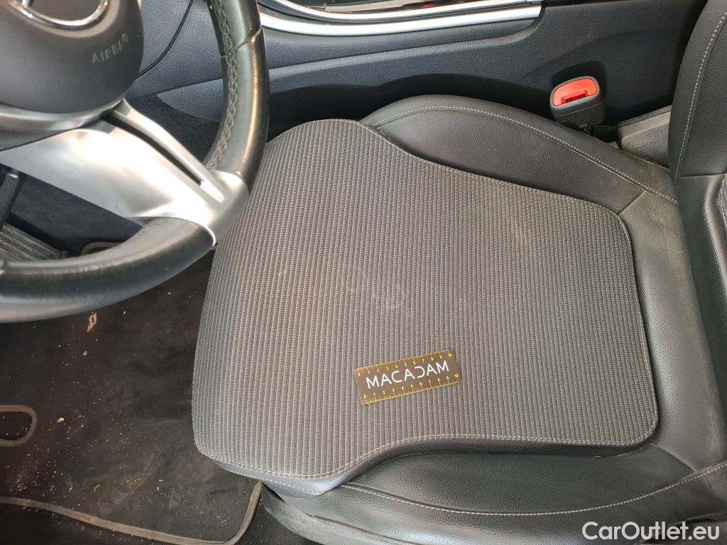  Mercedes  C-Klasse MERCEDES-BENZ Classe C Berline / 2021 / 4P / Berline C 200 d Business Line #38