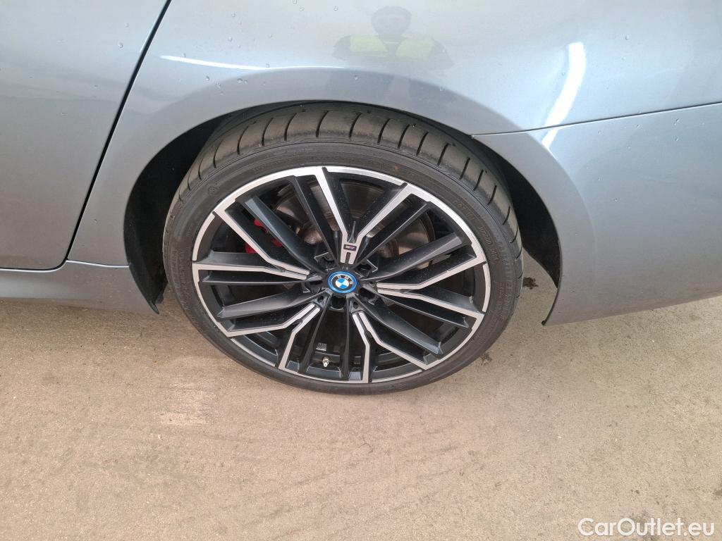  Bmw  Serie 5 BMW Série 5 / 2020 / 4P / Berline 545e xDrive 394ch M Sport BVA8 #5