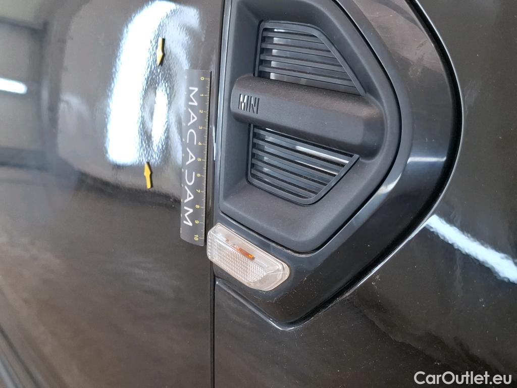  Mini  Countryman MINI  / 2016 / 5P / Crossover One 102 ch BVM6 #2